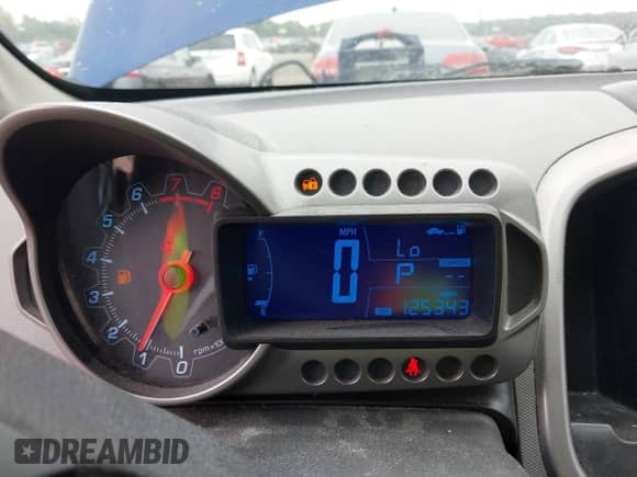2013 Chevrolet Sonic LT с VIN 1G1JC5SH2D4201496, выставлен на аукционе IAAI как лот 43293795 с пробегом 125 343 миль миль и . История ставок и продаж доступна на DreamBid. Изображение 7.