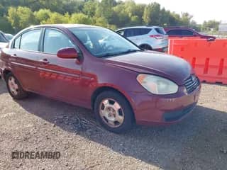 2008 Hyundai Accent GLS с VIN KMHCN46CX8U275639, выставлен на аукционе IAAI как лот 43271618 с пробегом 269 522 миль миль и . История ставок и продаж доступна на DreamBid. Изображение 1.