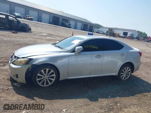 2009 Lexus IS 250 z VIN JTHCK262592029117, wystawiony jako IAAI lot #42598661 z przebiegiem 228 690 mil mil oraz . Historia ofert i sprzedaży dostępna na DreamBid. Obrazek 14.