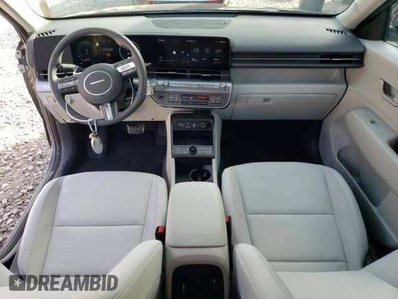 2025 Hyundai Kona SEL Convenience с VIN KM8HCCAB0SU201674, выставлен на аукционе Copart как лот 80326934 с пробегом 176 миль миль и Списание • Salvage title. История ставок и продаж доступна на DreamBid. Изображение 8.