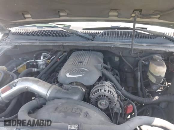 2002 Chevrolet Suburban LT z VIN 3GNGC26U92G314585, wystawiony jako IAAI lot #41859042 z przebiegiem Nie podano mil oraz . Historia ofert i sprzedaży dostępna na DreamBid. Obrazek 10.