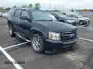 2007 Chevrolet Tahoe LT z VIN 1GNFC13027R345692, wystawiony jako IAAI lot #42195163 z przebiegiem Nie podano mil oraz . Historia ofert i sprzedaży dostępna na DreamBid. Obrazek 1.