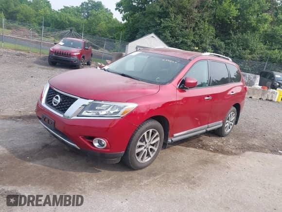 2013 Nissan Pathfinder SV z VIN 5N1AR2MM6DC686662, wystawiony jako IAAI lot #42517509 z przebiegiem 114 731 mil mil oraz . Historia ofert i sprzedaży dostępna na DreamBid. Obrazek 2.
