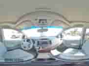 2014 Toyota Sienna Limited z VIN 5TDDK3DC2ES081069, wystawiony jako Copart lot #69018955 z przebiegiem 141 754 mil mil oraz Szkoda całkowita • Salvage title. Historia ofert i sprzedaży dostępna na DreamBid. Obrazek 15.