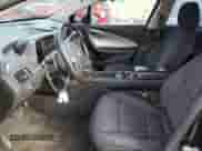 2015 Chevrolet Volt z VIN 1G1RA6E40FU104825, wystawiony jako Copart lot #39701173 z przebiegiem 192 453 mil mil oraz . Historia ofert i sprzedaży dostępna na DreamBid. Obrazek 7.