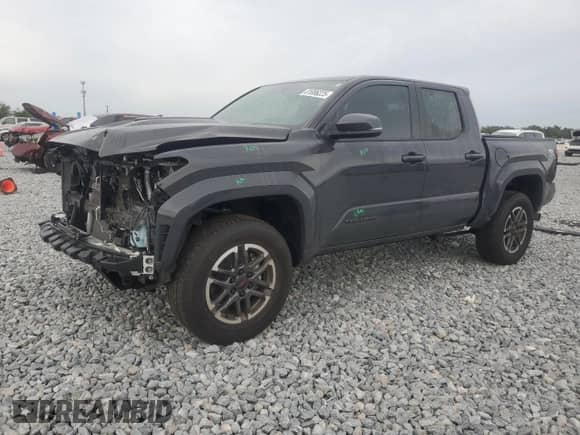 2024 Toyota Tacoma TRD Off Road with VIN 3TMLB5JN7RM019735, listed as a Copart auction lot 81086225 with 13,650 mi miles and Salvage title. Bid and sale history available at DreamBid. Image 1.