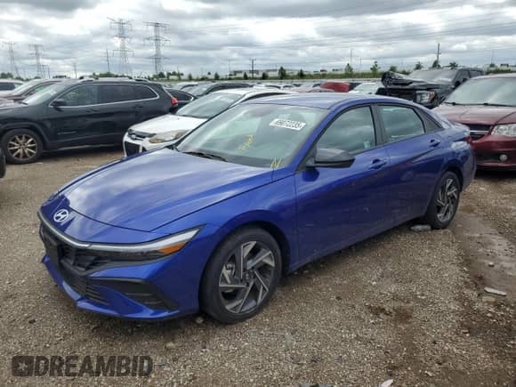 2025 Hyundai Elantra Blue z VIN KMHLM4DJ1SU126273, wystawiony jako Copart lot #69072235 z przebiegiem 32 mil mil oraz Szkoda całkowita • Salvage title. Historia ofert i sprzedaży dostępna na DreamBid. Obrazek 1.