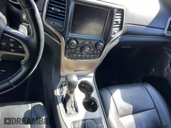 2016 Jeep Grand Cherokee Limited с VIN 1C4RJFBG0GC388115, выставлен на аукционе IAAI как лот 43272026 с пробегом 218 184 миль миль и . История ставок и продаж доступна на DreamBid. Изображение 12.