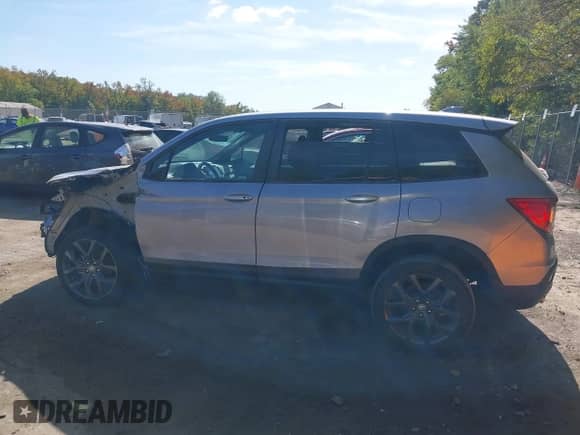 2021 Honda Passport EX-L с VIN 5FNYF8H5XMB015077, выставлен на аукционе IAAI как лот 43361563 с пробегом 31 425 миль миль и . История ставок и продаж доступна на DreamBid. Изображение 13.