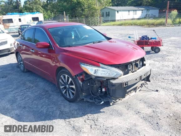 2016 Nissan Altima SR z VIN 1N4AL3AP6GC289201, wystawiony jako IAAI lot #43061412 z przebiegiem 119 362 mil mil oraz . Historia ofert i sprzedaży dostępna na DreamBid. Obrazek 1.