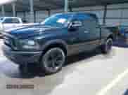 2023 Ram 1500 Warlock z VIN 1C6RR7GG7PS556496, wystawiony jako IAAI lot #42751186 z przebiegiem 60 211 mil mil oraz . Historia ofert i sprzedaży dostępna na DreamBid. Obrazek 17.