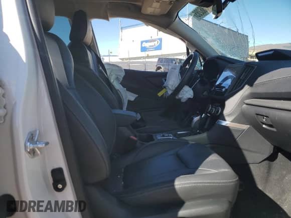 2024 Subaru Forester Touring с VIN JF2SKAMC4RH498183, выставлен на аукционе Copart как лот 87036285 с пробегом 10 269 миль миль и Списание • Salvage title. История ставок и продаж доступна на DreamBid. Изображение 7.