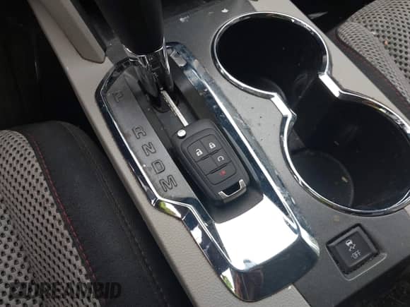 2017 Chevrolet Equinox LT with VIN 2GNFLFE37H6120282, listed as a IAAI auction lot 42883472 with 153,551 mi miles and . Bid and sale history available at DreamBid. Image 11.