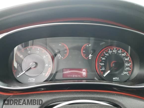 2014 Dodge Dart SXT с VIN 1C3CDFBB5ED668044, выставлен на аукционе Copart как лот 69390255 с пробегом 111 315 миль миль и На запчасти • Non repairable. История ставок и продаж доступна на DreamBid. Изображение 9.