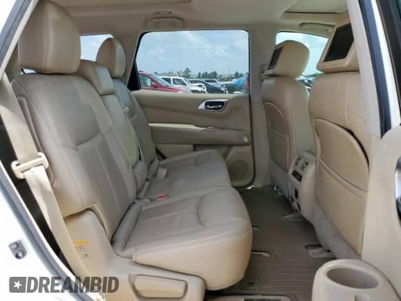 2014 Nissan Pathfinder Platinum Hybrid with VIN 5N1CR2MNXEC660701, listed as a Copart auction lot 61634125 with 136,378 mi miles and Salvage title. Bid and sale history available at DreamBid. Image 11.