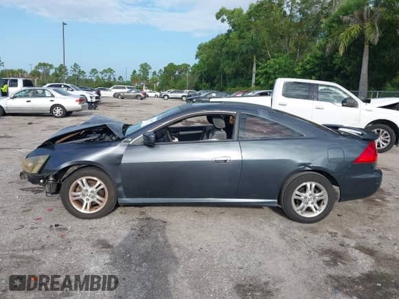 2006 Honda Accord EX with VIN 1HGCM72736A010031, listed as a IAAI auction lot 43103449 with Not provided miles and . Bid and sale history available at DreamBid. Image 14.