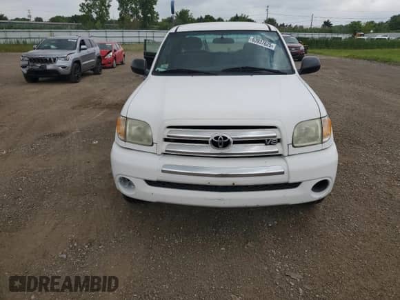 2004 Toyota Tundra SR5 z VIN 5TBBT44124S446978, wystawiony jako Copart lot #63937625 z przebiegiem 267 034 mil mil oraz Czysty tytuł • Clean title. Historia ofert i sprzedaży dostępna na DreamBid. Obrazek 5.
