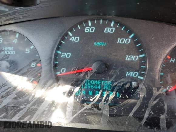 2011 Chevrolet Impala LS Fleet z VIN 2G1WF5EK8B1264700, wystawiony jako Copart lot #53561235 z przebiegiem 129 644 mil mil oraz Szkoda całkowita • Salvage title. Historia ofert i sprzedaży dostępna na DreamBid. Obrazek 9.