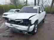 2005 Chevrolet Suburban Z71 z VIN 3GNFK16Z45G127697, wystawiony jako IAAI lot #41971382 z przebiegiem 270 655 mil mil oraz . Historia ofert i sprzedaży dostępna na DreamBid. Obrazek 18.