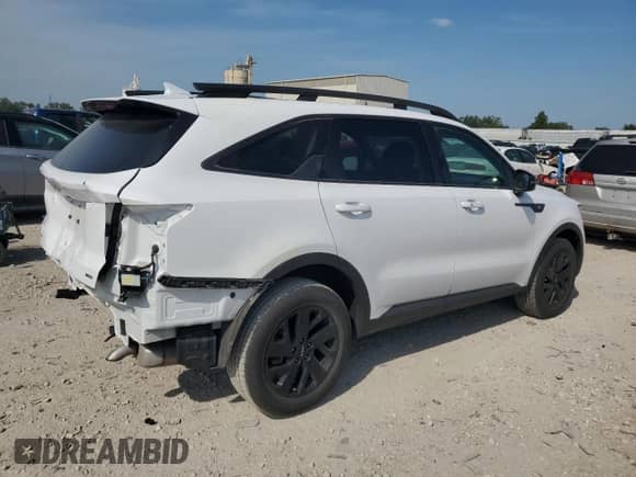 2023 Kia Sorento X-Line S with VIN 5XYRLDLC4PG221553, listed as a Copart auction lot 69063665 with 33,037 mi miles and Salvage title. Bid and sale history available at DreamBid. Image 3.