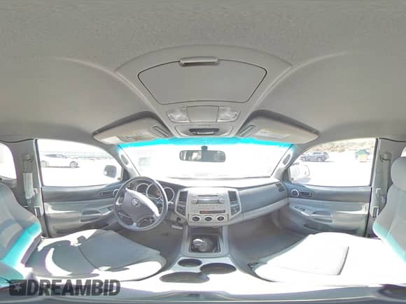 2005 Toyota Tacoma с VIN 5TEUU42N25Z144596, выставлен на аукционе Copart как лот 69295985 с пробегом 285 923 миль миль и Списание • Salvage title. История ставок и продаж доступна на DreamBid. Изображение 15.