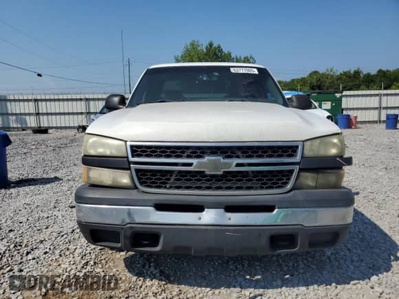 2006 Chevrolet Silverado 1500 Work Truck with VIN 1GCEC19V86Z205927, listed as a Copart auction lot 63777005 with 389,264 mi miles and Salvage title. Bid and sale history available at DreamBid. Image 5.