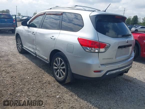 2014 Nissan Pathfinder SV с VIN 5N1AR2MN2EC607207, выставлен на аукционе IAAI как лот 43319122 с пробегом 168 219 миль миль и . История ставок и продаж доступна на DreamBid. Изображение 3.