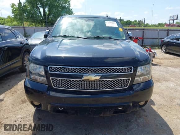 2008 Chevrolet Tahoe LTZ с VIN 1GNFK13068R272265, выставлен на аукционе IAAI как лот 42550105 с пробегом 290 339 миль миль и . История ставок и продаж доступна на DreamBid. Изображение 12.