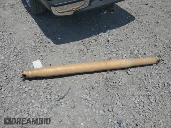 2000 Chevrolet Silverado 1500 with VIN 1GCEC14W8YE183552, listed as a Copart auction lot 62001675 with Not provided miles and Salvage title. Bid and sale history available at DreamBid. Image 12.