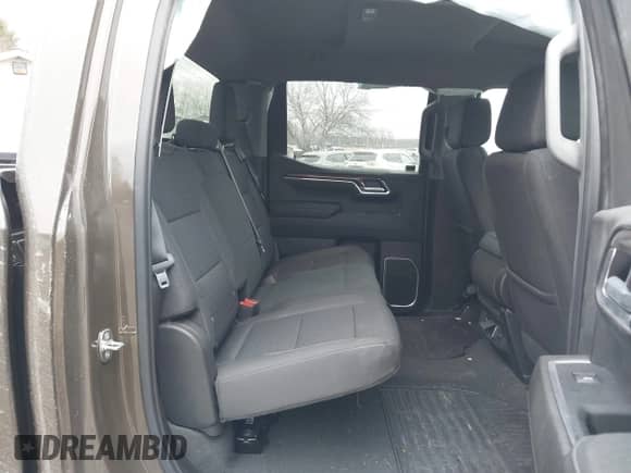 2023 Chevrolet Silverado 1500 LT z VIN 1GCPDKEK6PZ166666, wystawiony jako IAAI lot #41735910 z przebiegiem 29 491 mil mil oraz . Historia ofert i sprzedaży dostępna na DreamBid. Obrazek 8.