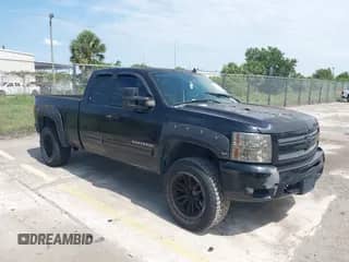 2009 Chevrolet Silverado 1500 LTZ with VIN 1GCEK39039Z297858, listed as a IAAI auction lot 42410265 with 217,423 mi miles and . Bid and sale history available at DreamBid. Image 1.