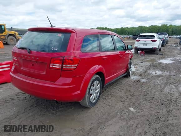 2013 Dodge Journey SE with VIN 3C4PDCAB4DT723573, listed as a IAAI auction lot 42347234 with 109,349 mi miles and . Bid and sale history available at DreamBid. Image 4.