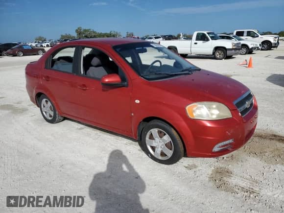 2007 Chevrolet Aveo LS z VIN KL1TD56617B051863, wystawiony jako Copart lot #79996804 z przebiegiem Nie podano mil oraz Szkoda całkowita • Salvage title. Historia ofert i sprzedaży dostępna na DreamBid. Obrazek 4.