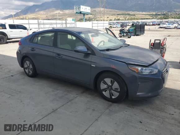 2019 Hyundai Ioniq Blue с VIN KMHC65LC3KU129551, выставлен на аукционе Copart как лот 84617535 с пробегом 107 031 миль миль и Списание • Salvage title. История ставок и продаж доступна на DreamBid. Изображение 4.
