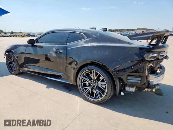 2022 Chevrolet Camaro ZL1 z VIN 1G1FJ1R61N0106977, wystawiony jako Copart lot #80406915 z przebiegiem 50 383 mil mil oraz Szkoda całkowita • Salvage title. Historia ofert i sprzedaży dostępna na DreamBid. Obrazek 2.