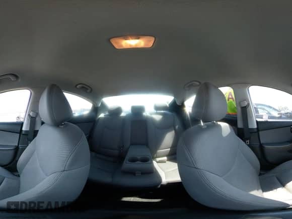 2011 Hyundai Elantra GLS с VIN 5NPDH4AE8BH021440, выставлен на аукционе IAAI как лот 43224616 с пробегом 127 661 миль миль и . История ставок и продаж доступна на DreamBid. Изображение 18.