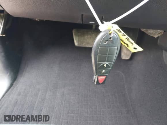 2018 Ram 1500 Tradesman с VIN 1C6RR7FT9JS184388, выставлен на аукционе IAAI как лот 42129524 с пробегом 127 750 миль миль и . История ставок и продаж доступна на DreamBid. Изображение 11.