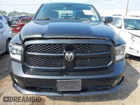 2013 Ram 1500 Express z VIN 1C6RR7KT9DS671178, wystawiony jako IAAI lot #42743940 z przebiegiem 201 702 mil mil oraz . Historia ofert i sprzedaży dostępna na DreamBid. Obrazek 12.