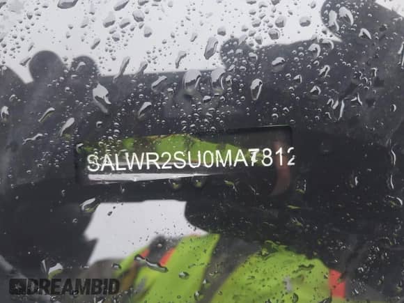 2018 Land Rover Range Rover Sport with VIN SALWR2RE8JA187048, listed as a IAAI auction lot 41933996 with Not provided miles and . Bid and sale history available at DreamBid. Image 16.