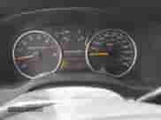 2011 Chevrolet Colorado 1LT z VIN 1GCHTCFE6B8141559, wystawiony jako IAAI lot #41812559 z przebiegiem 147 848 mil mil oraz . Historia ofert i sprzedaży dostępna na DreamBid. Obrazek 7.