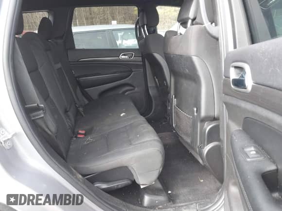 2018 Jeep Grand Cherokee Altitude с VIN 1C4RJEAG1JC513349, выставлен на аукционе IAAI как лот 41408487 с пробегом 172 216 миль миль и . История ставок и продаж доступна на DreamBid. Изображение 8.