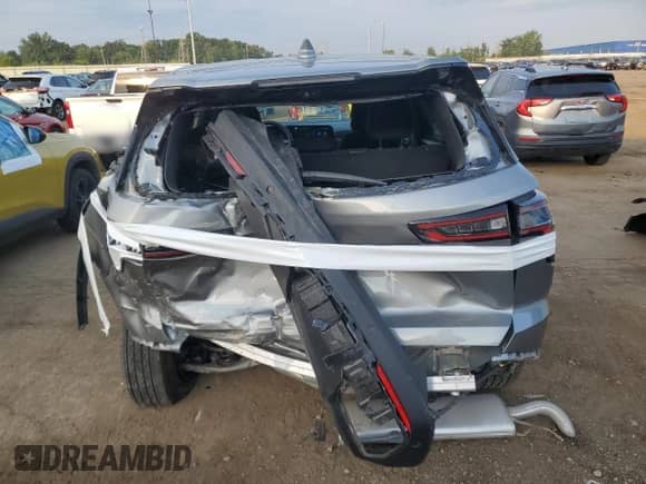 2025 Chevrolet Equinox FWD LT с VIN 3GNAXHEG3SL129061, выставлен на аукционе Copart как лот 68077685 с пробегом 12 078 миль миль и Списание • Salvage title. История ставок и продаж доступна на DreamBid. Изображение 6.