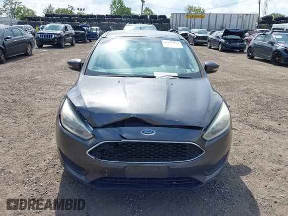 2015 Ford Focus SE с VIN 1FADP3K26FL253835, выставлен на аукционе IAAI как лот 43227013 с пробегом 152 408 миль миль и . История ставок и продаж доступна на DreamBid. Изображение 12.