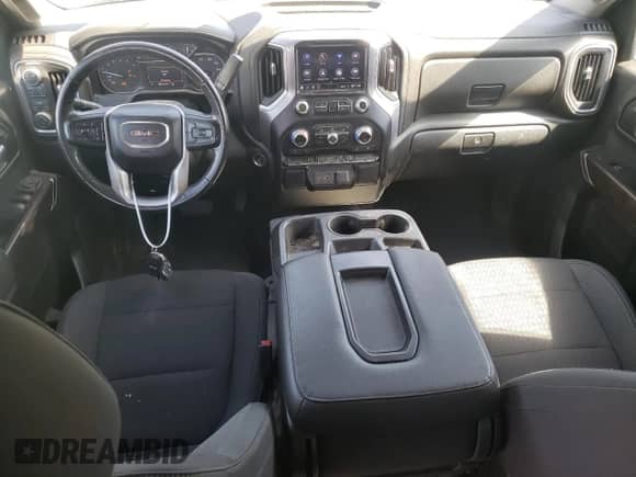2019 GMC Sierra 1500 SLE z VIN 1GTU9BED4KZ371241, wystawiony jako Copart lot #47433745 z przebiegiem 104 380 mil mil oraz Szkoda całkowita • Salvage title. Historia ofert i sprzedaży dostępna na DreamBid. Obrazek 8.