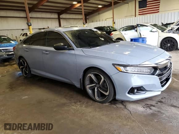2022 Honda Accord Sport z VIN 1HGCV2F38NA020978, wystawiony jako Copart lot #83870045 z przebiegiem Nie podano mil oraz Szkoda całkowita • Salvage title. Historia ofert i sprzedaży dostępna na DreamBid. Obrazek 4.