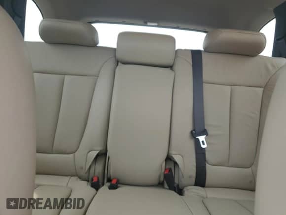 2010 Hyundai Santa Fe Limited с VIN 5NMSKDAG4AH386025, выставлен на аукционе Copart как лот 65951204 с пробегом 36 211 миль миль и Списание • Salvage title. История ставок и продаж доступна на DreamBid. Изображение 10.