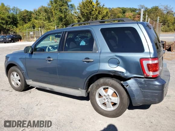 2011 Ford Escape XLT с VIN 1FMCU9D78BKB18572, выставлен на аукционе Copart как лот 86116525 с пробегом 133 869 миль миль и Списание • Salvage title. История ставок и продаж доступна на DreamBid. Изображение 2.