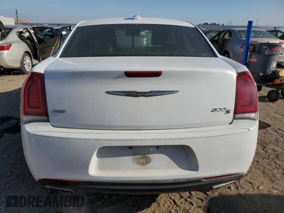 2016 Chrysler 300 S with VIN 2C3CCAGG1GH182959, listed as a Copart auction lot 70955985 with 167,959 mi miles and Salvage title. Bid and sale history available at DreamBid. Image 6.