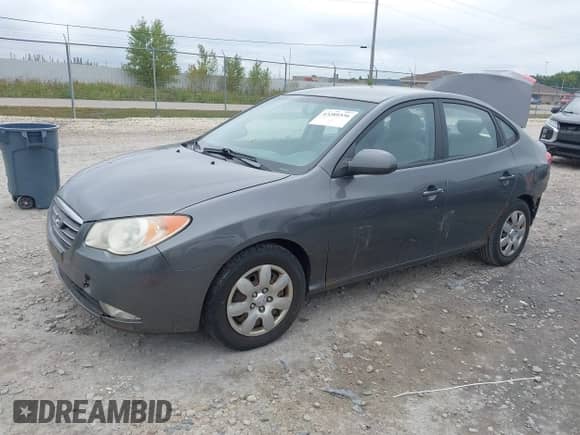 2009 Hyundai Elantra GLS с VIN KMHDU46D89U606753, выставлен на аукционе IAAI как лот 43289336 с пробегом 246 613 миль миль и . История ставок и продаж доступна на DreamBid. Изображение 18.