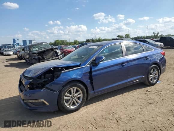 2015 Hyundai Sonata Eco with VIN 5NPE24AA2FH153084, listed as a Copart auction lot 70841415 with 70,890 mi miles and Salvage title. Bid and sale history available at DreamBid. Image 1.